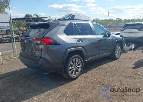 2021 Toyota Rav4 Xle Premium из США, поврежденный, VIN 2T3A1RFV4MC198108